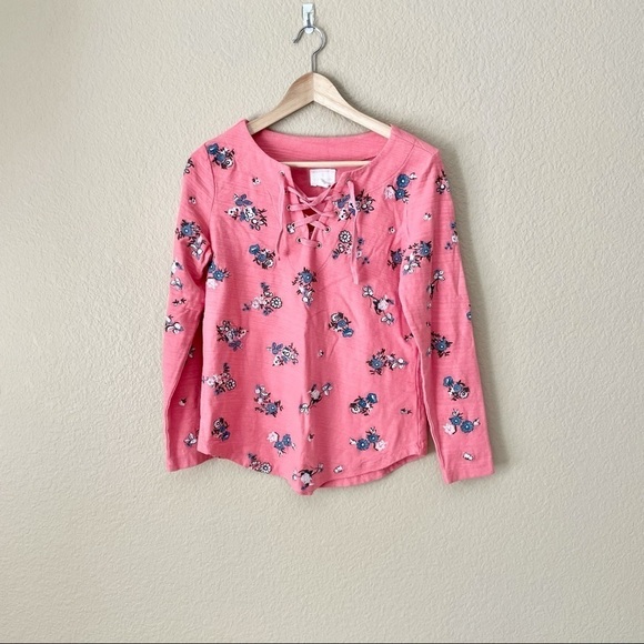 CASLON FLORAL SWEATSHIRT WITH LACE UP NECKLINE - Picture 2 of 5